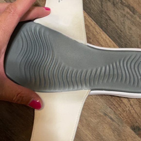 Puma sliders - Picture 3 of 5